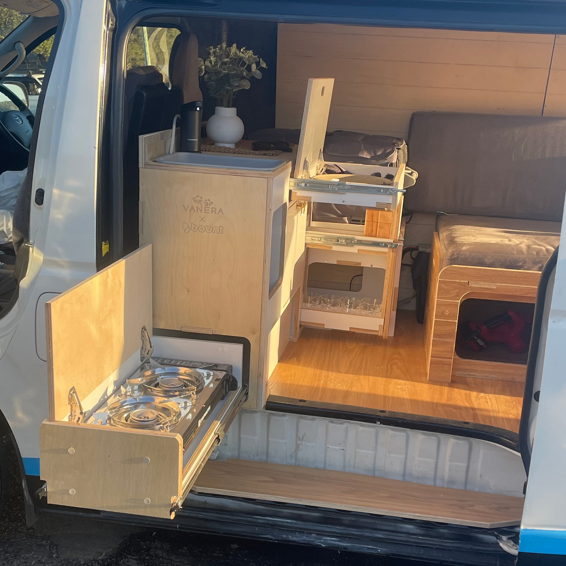 Fraser Kitchen - Van Conversion Kits - Van Fitout - Installed